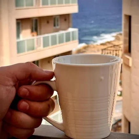 Apartament Luxury 3br Apt With Seaview Sliema