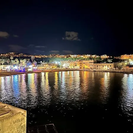 Luxury 3br Apt With Seaview Appartamento *